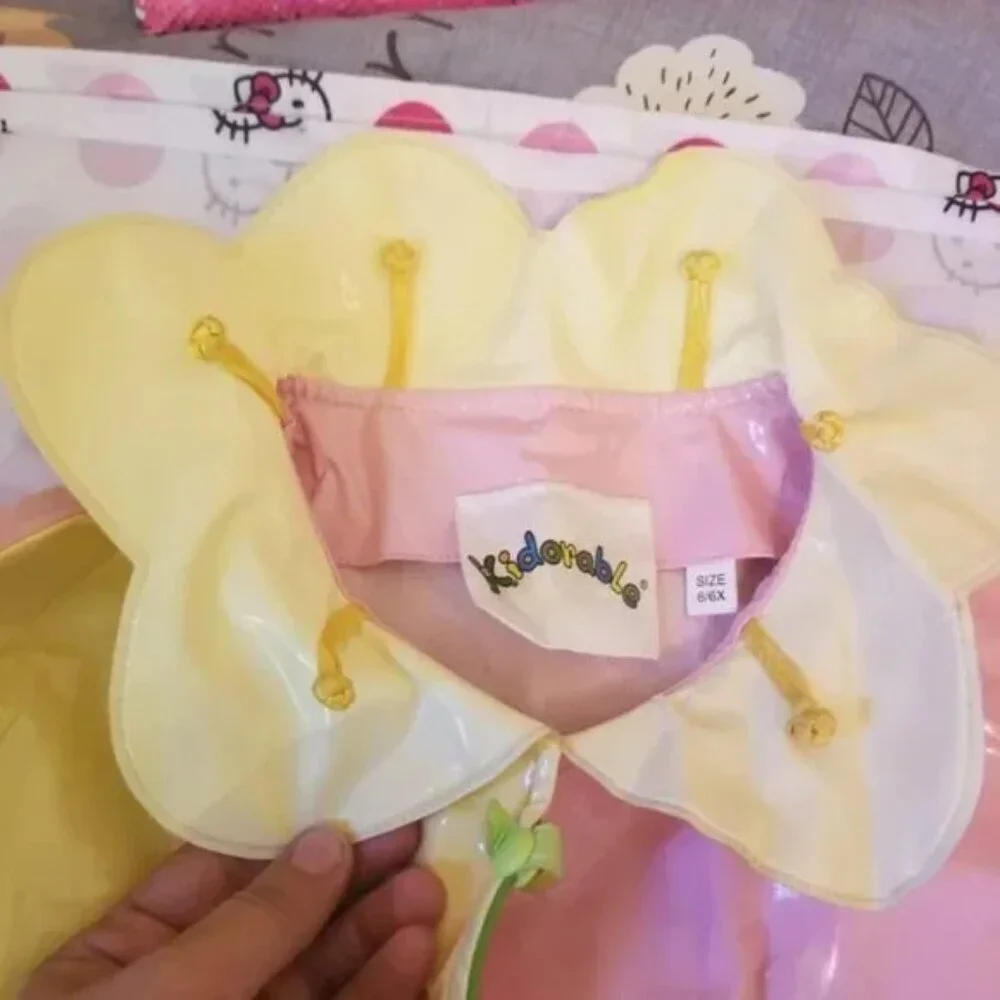 Kidorable Little Girl flower rain coat size 6